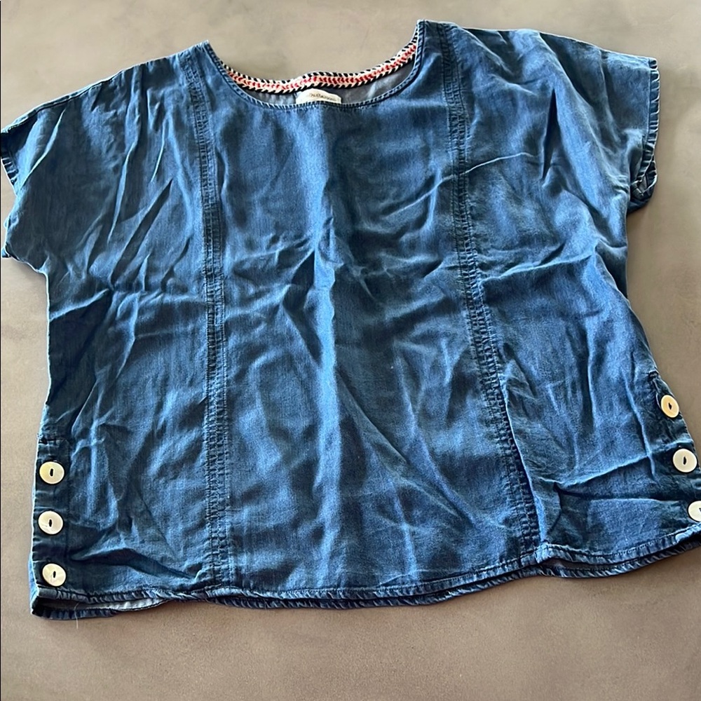 JohnPaulRichard denim shirt with Button Accents
